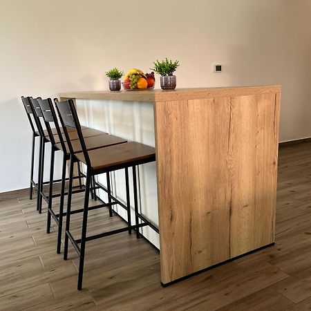 Apartmani Mlinar - Two Bedroom Apartment With Seaview Grebaštica Dış mekan fotoğraf